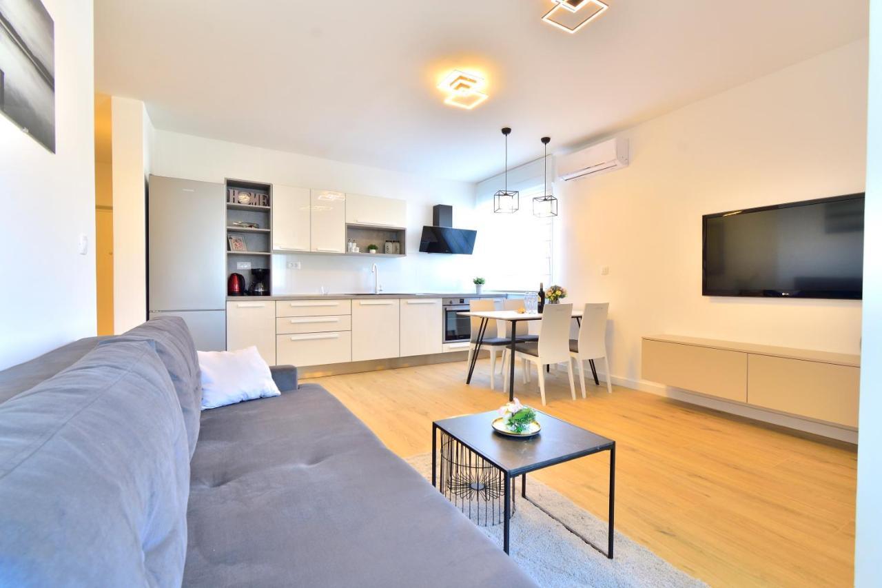Apartment Maia Split Bagian luar foto